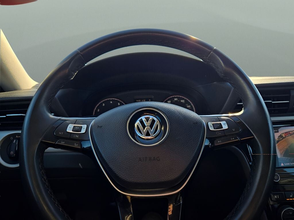 2021 Volkswagen Passat 2.0T SE