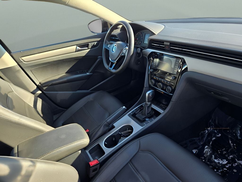 2021 Volkswagen Passat 2.0T SE