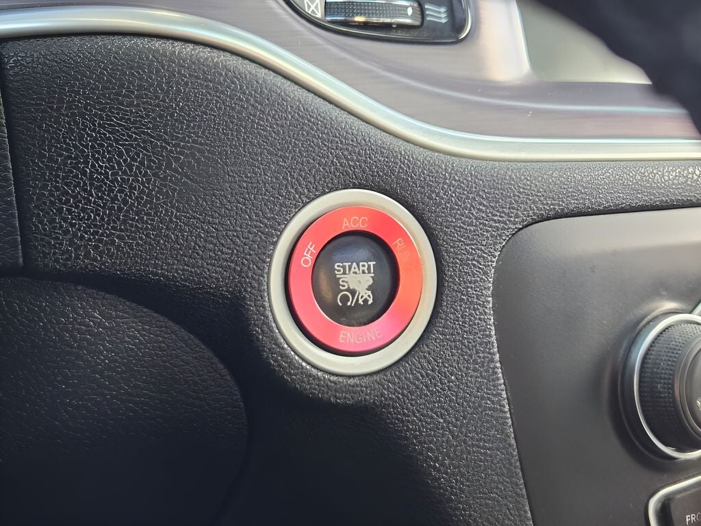 2016 Dodge Charger SXT