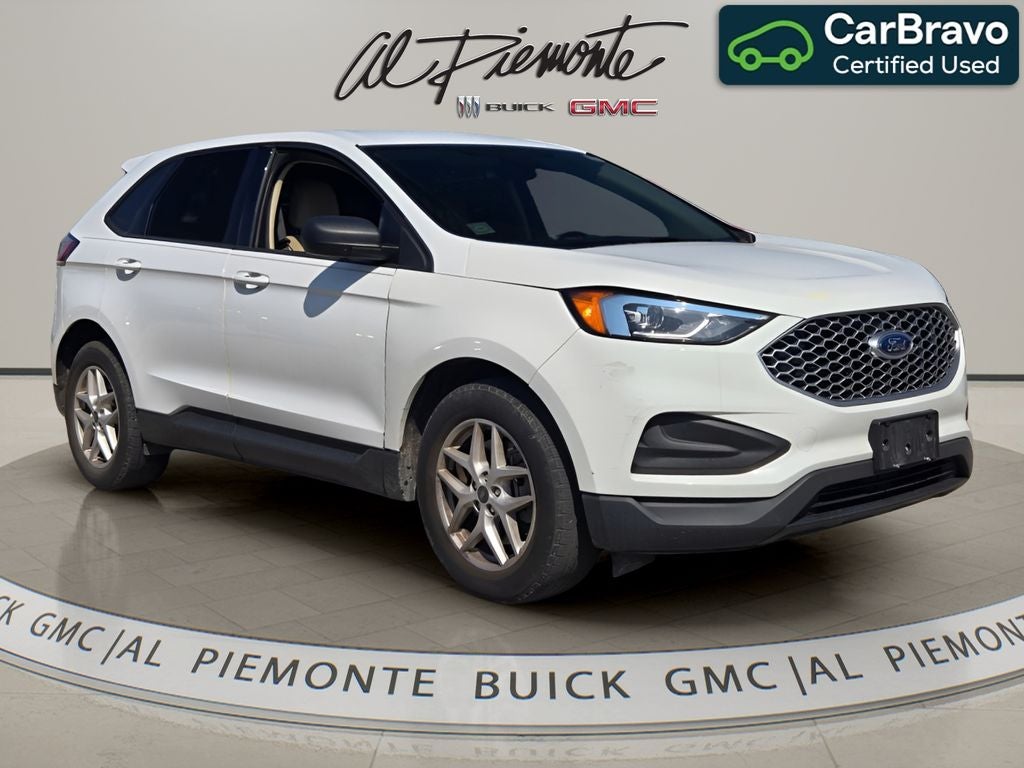 2023 Ford Edge SE