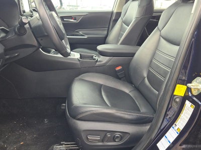 2020 Toyota RAV4 XLE Premium