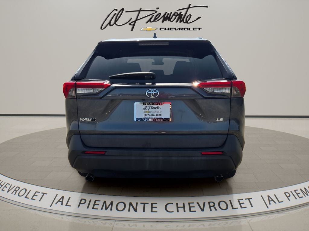 2021 Toyota RAV4 LE