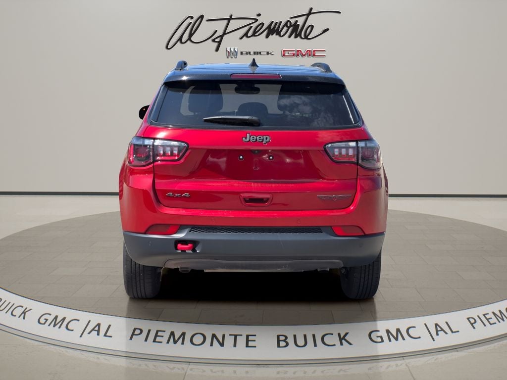 2025 Jeep Compass Trailhawk