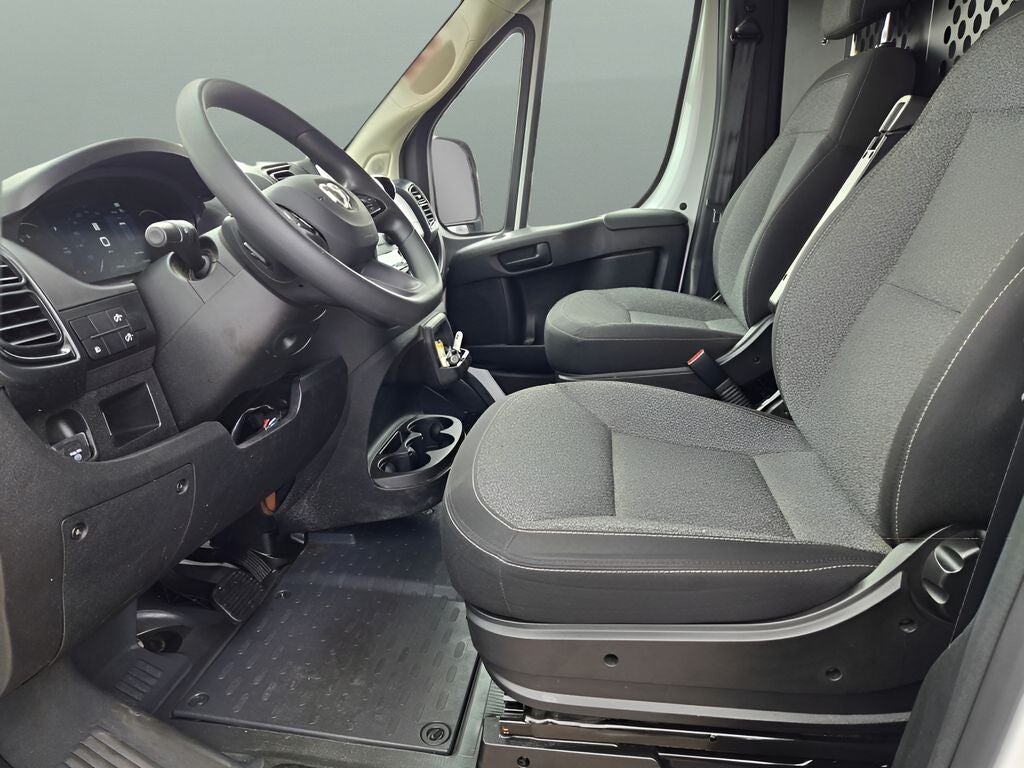 2025 RAM ProMaster 2500 Base 136 WB