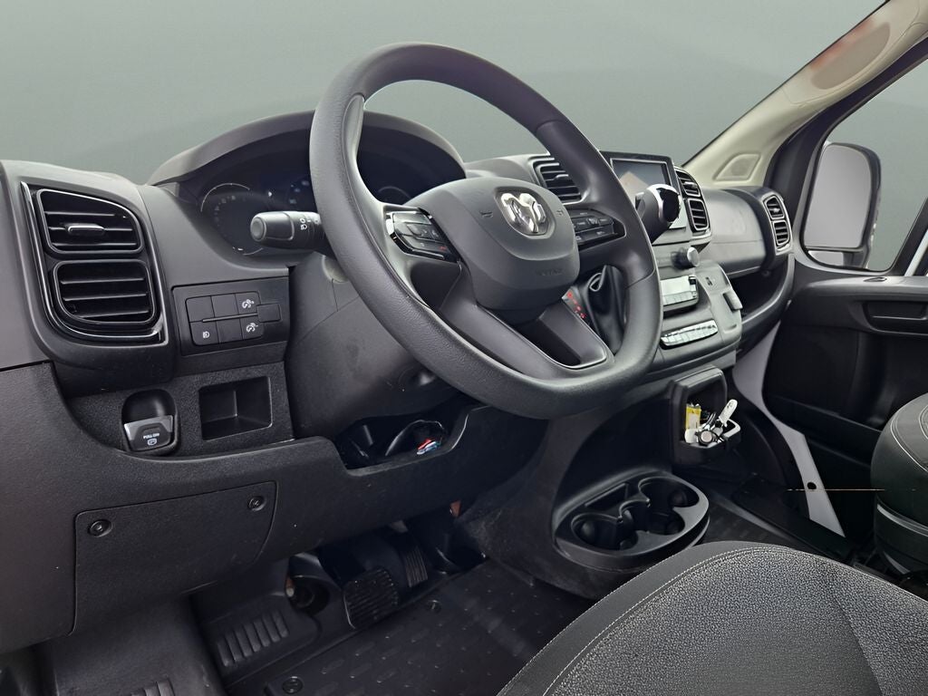 2025 RAM ProMaster 2500 Base 136 WB