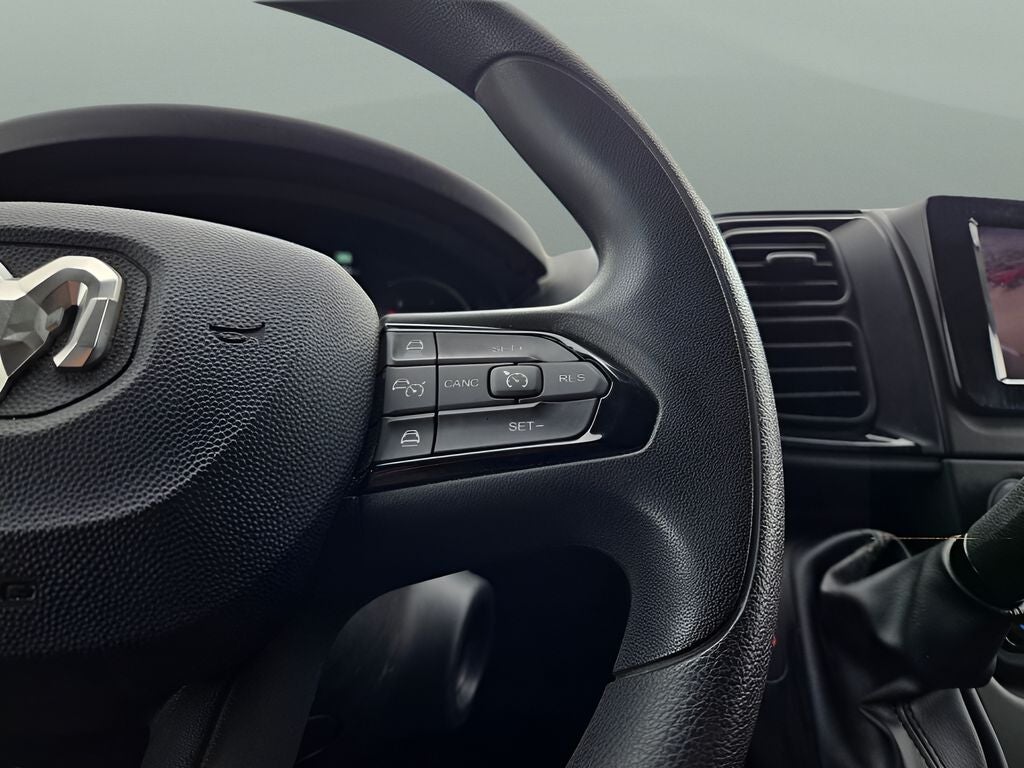 2025 RAM ProMaster 2500 Base 136 WB