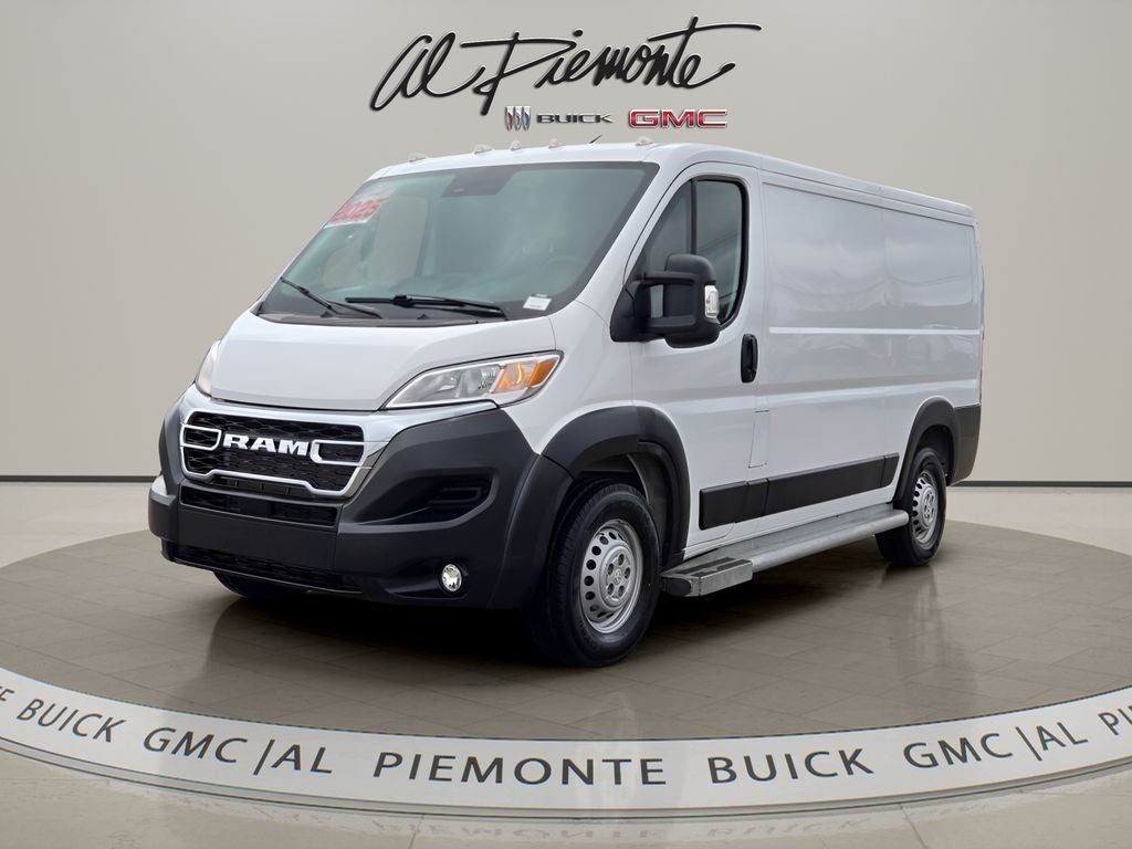2025 RAM ProMaster 2500 Base 136 WB