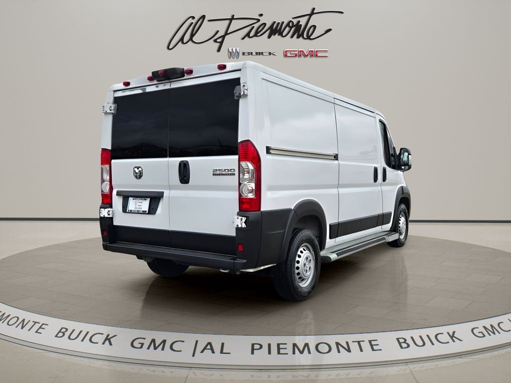 2025 RAM ProMaster 2500 Base 136 WB