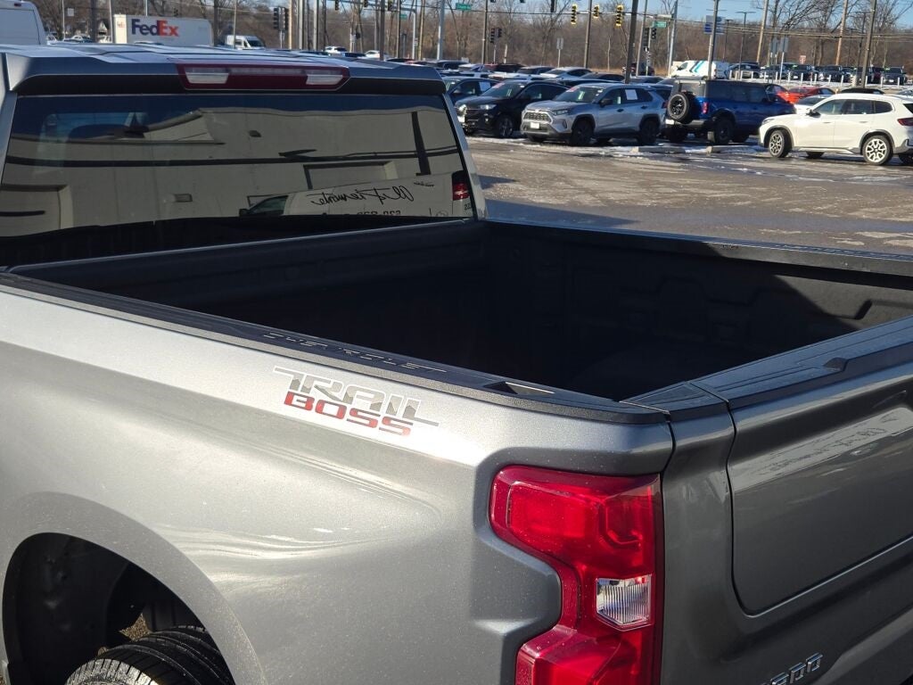 2022 Chevrolet Silverado 1500 LTD Custom Trail Boss