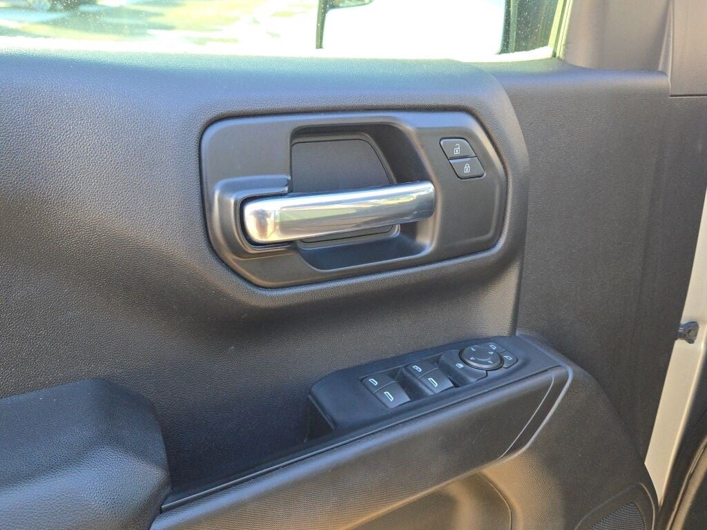 2022 Chevrolet Silverado 1500 LTD Custom Trail Boss