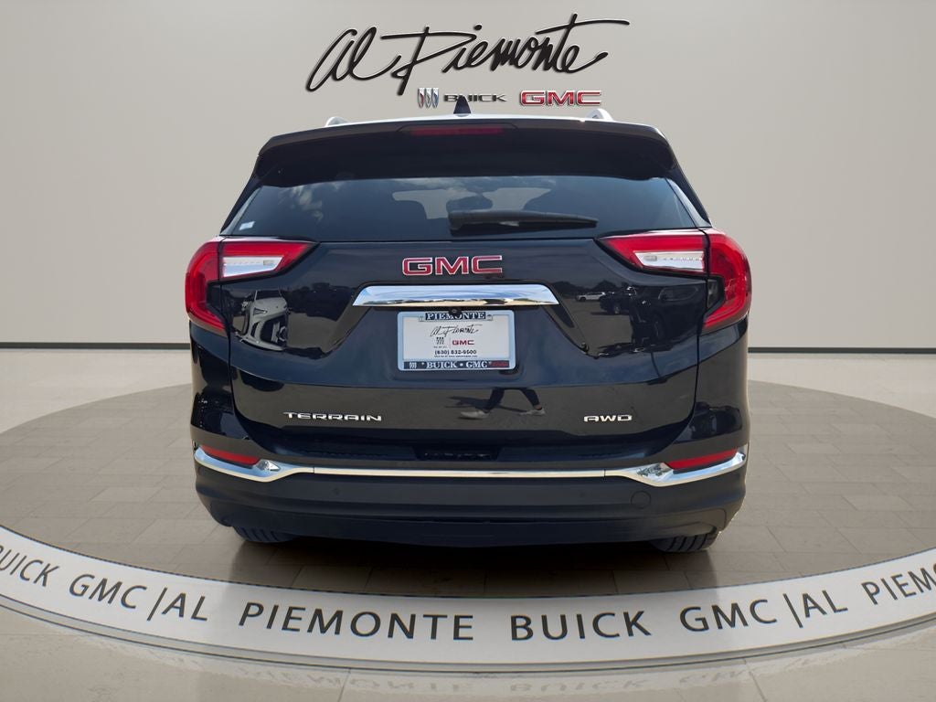 2023 GMC Terrain SLT