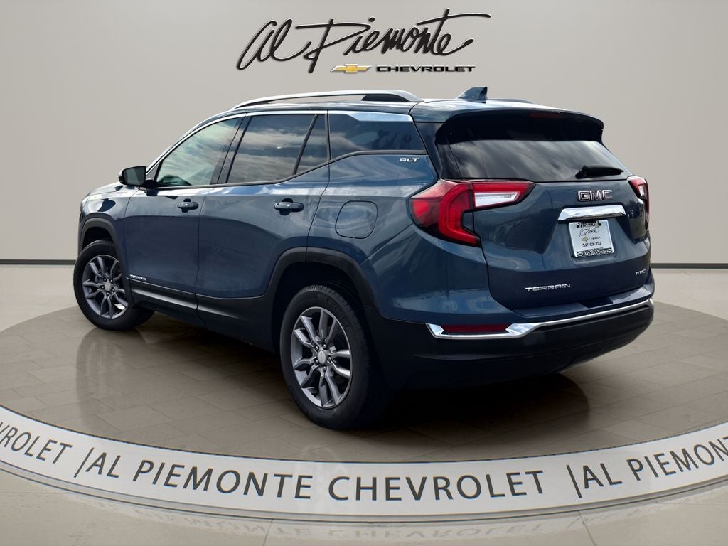 2024 GMC Terrain SLT