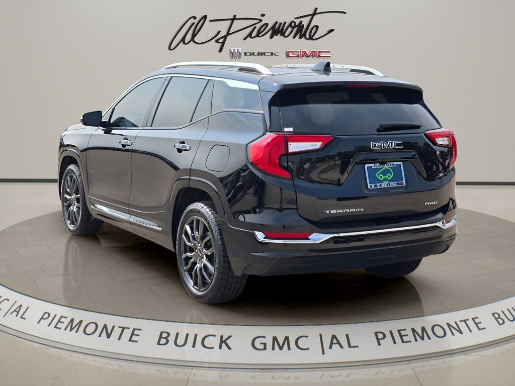 2023 GMC Terrain Denali
