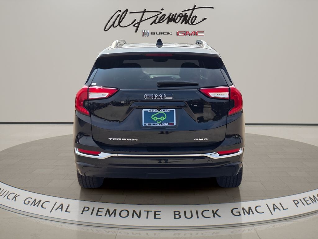 2023 GMC Terrain Denali
