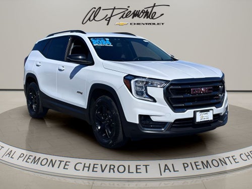 2024 GMC Terrain AT4