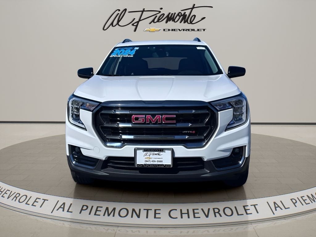 2024 GMC Terrain AT4