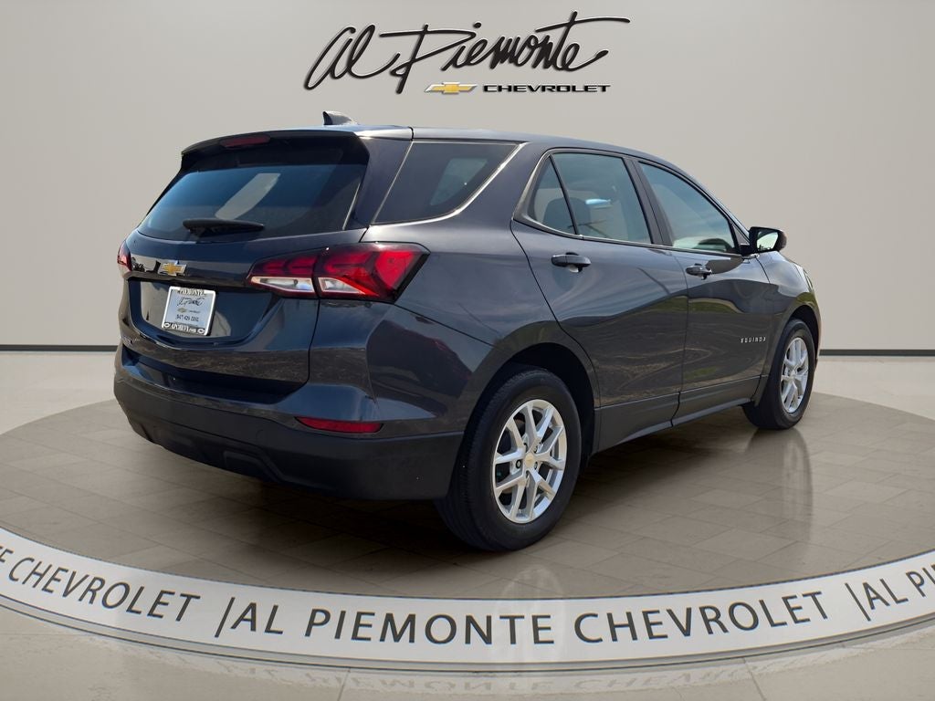 2022 Chevrolet Equinox LS