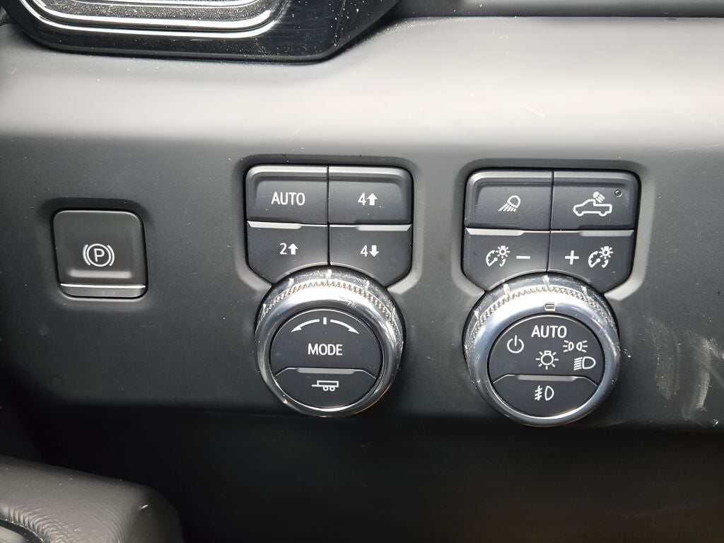 2022 GMC Sierra 1500 AT4X