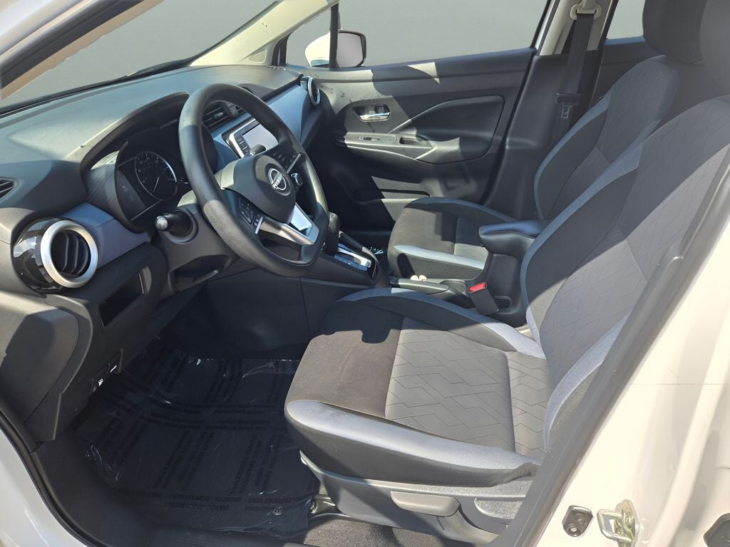 2024 Nissan Versa 1.6 SV