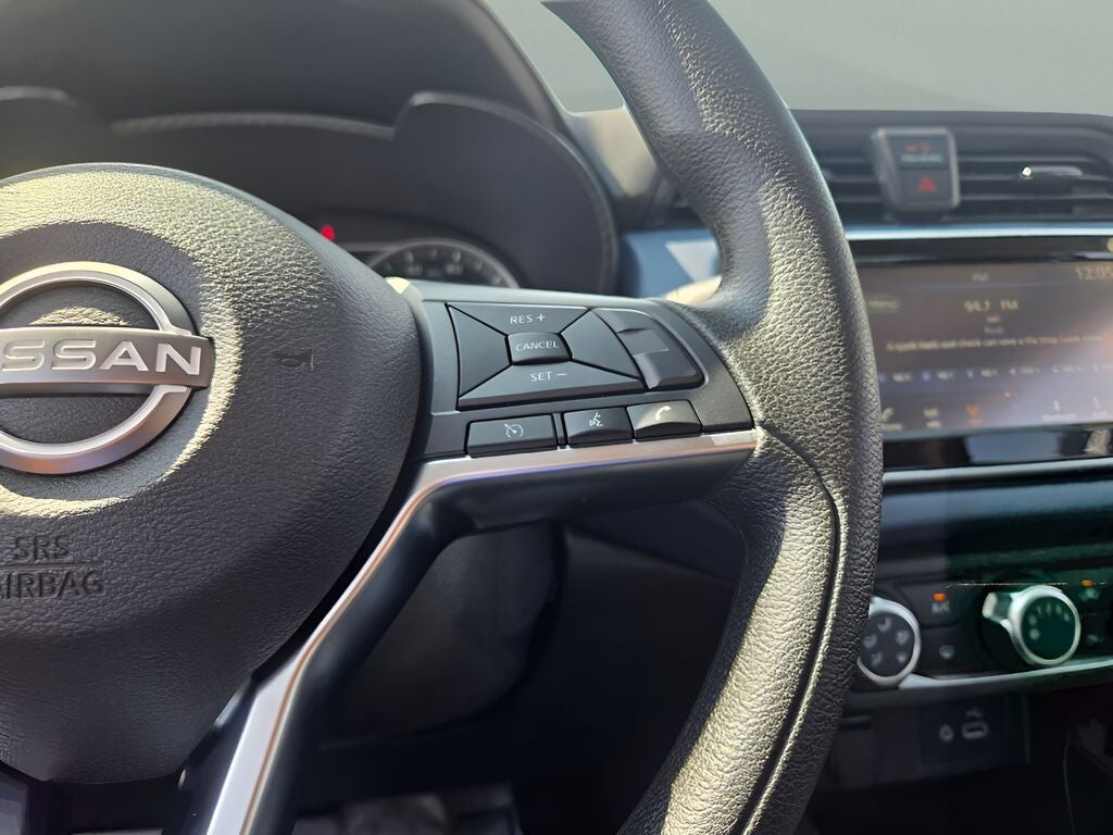 2024 Nissan Versa 1.6 SV