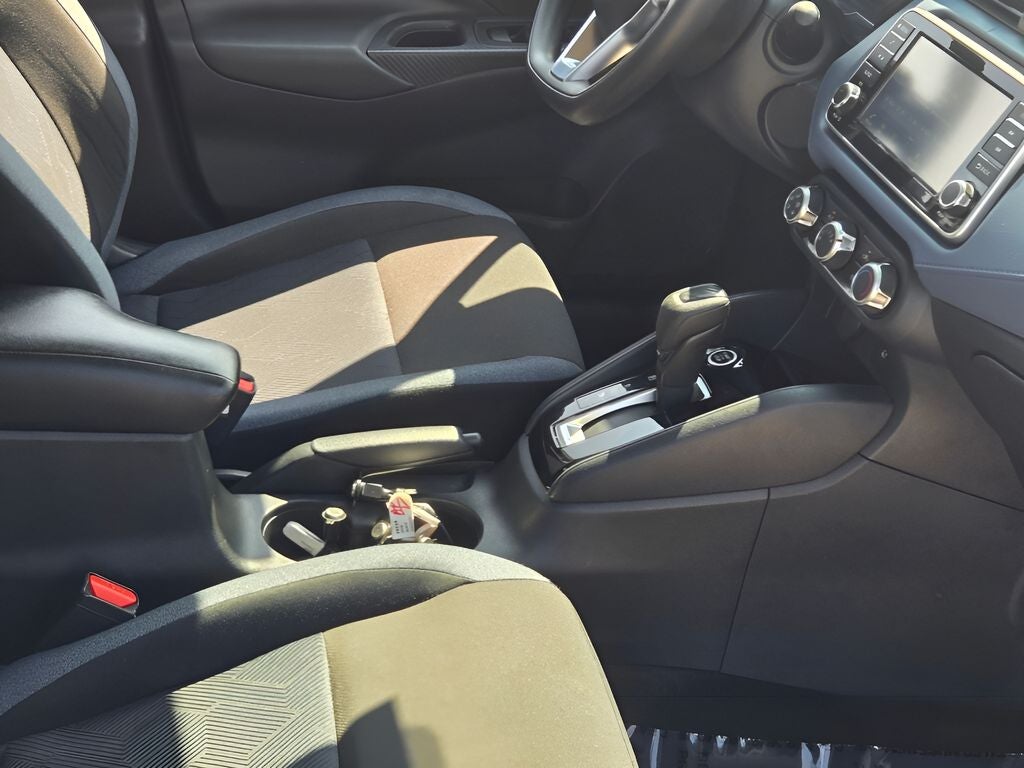 2024 Nissan Versa 1.6 SV