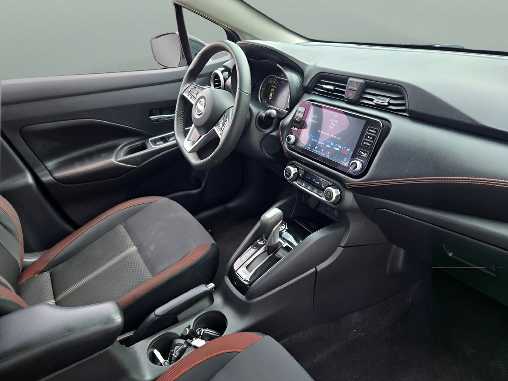 2024 Nissan Versa 1.6 SR