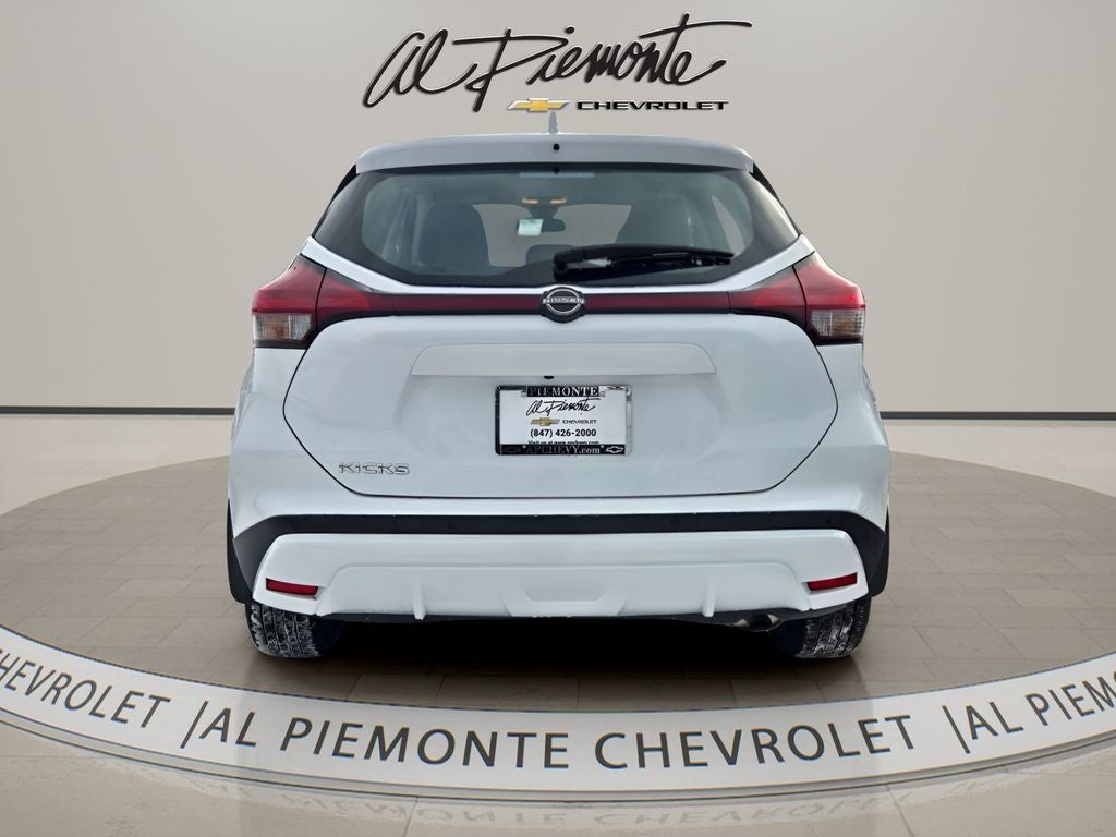 2023 Nissan Kicks S