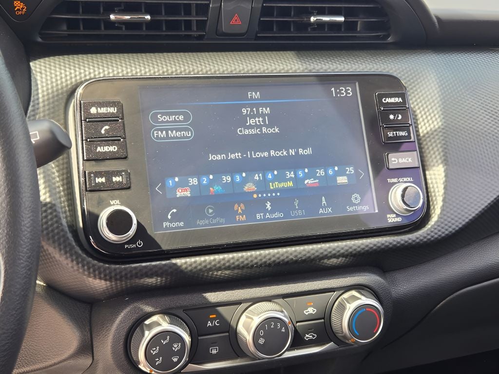 2024 Nissan Kicks SV