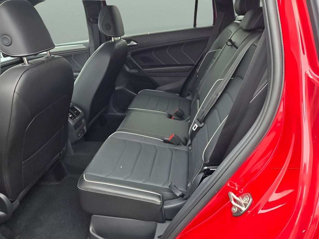 2024 Volkswagen Tiguan 2.0T SEL R-Line