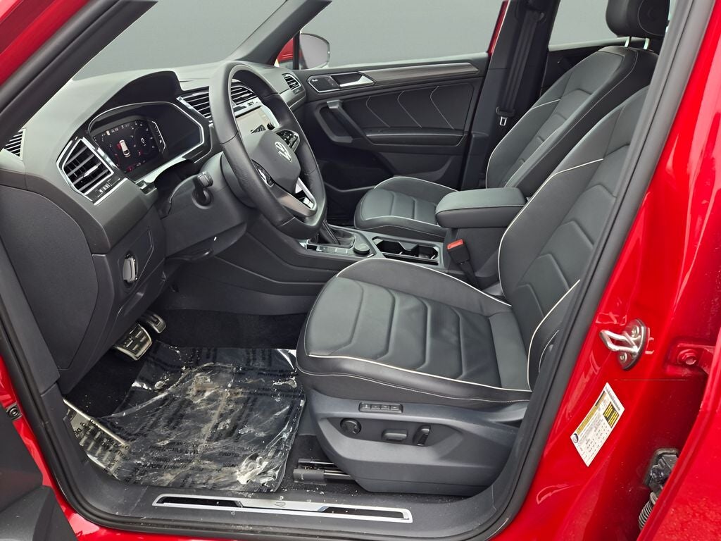 2024 Volkswagen Tiguan 2.0T SEL R-Line