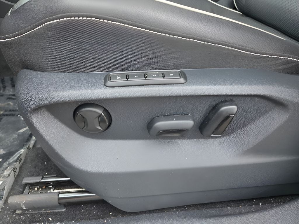 2024 Volkswagen Tiguan 2.0T SEL R-Line