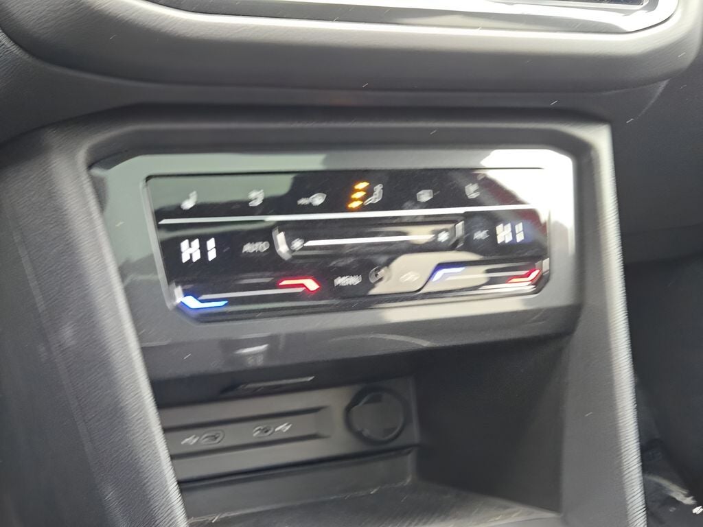 2024 Volkswagen Tiguan 2.0T SEL R-Line