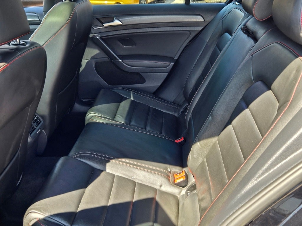 2021 Volkswagen Golf GTI 2.0T S