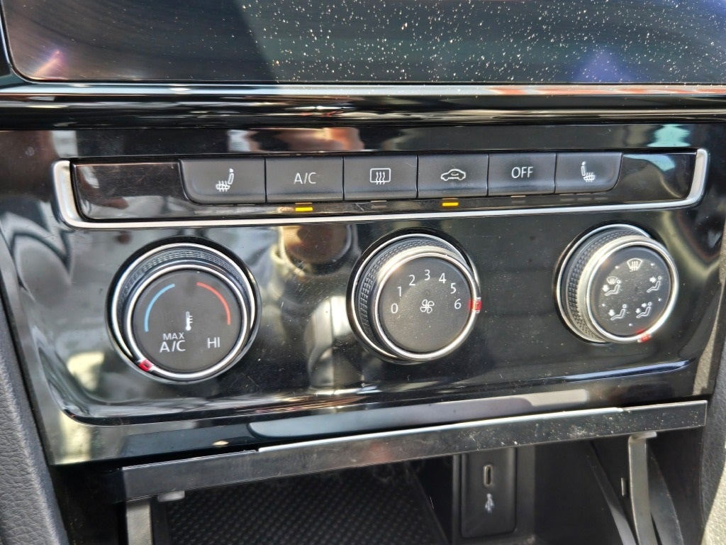 2021 Volkswagen Golf GTI 2.0T S