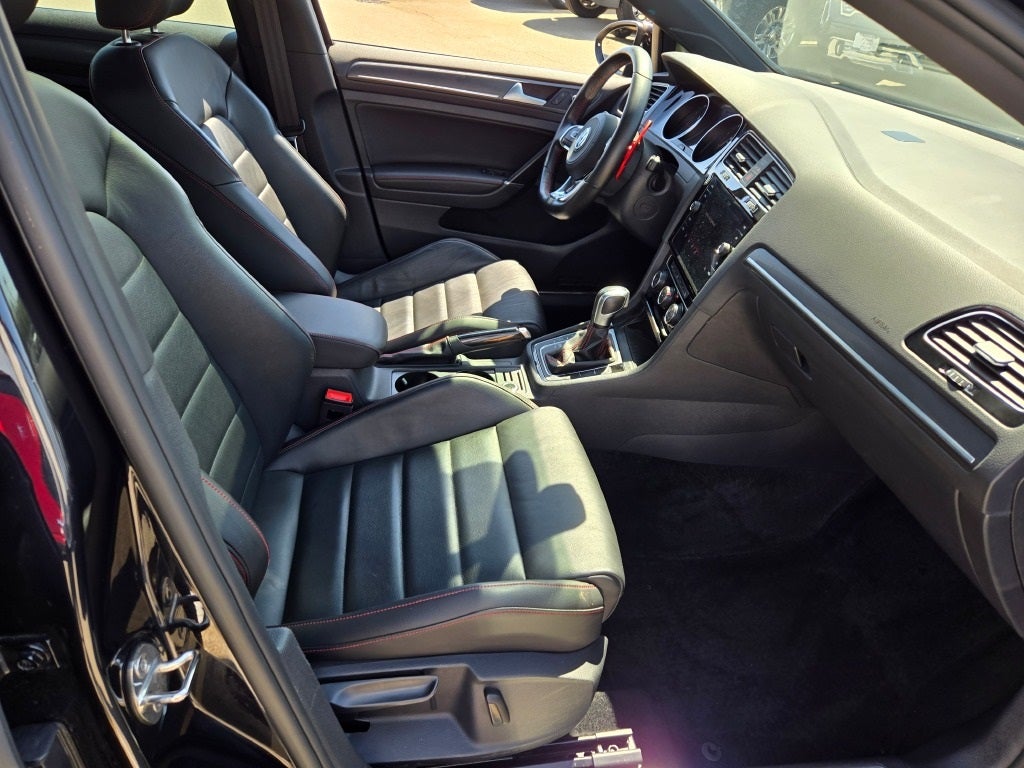 2021 Volkswagen Golf GTI 2.0T S