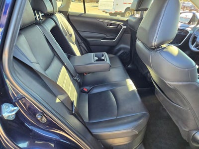 2022 Toyota RAV4 Hybrid XLE Premium