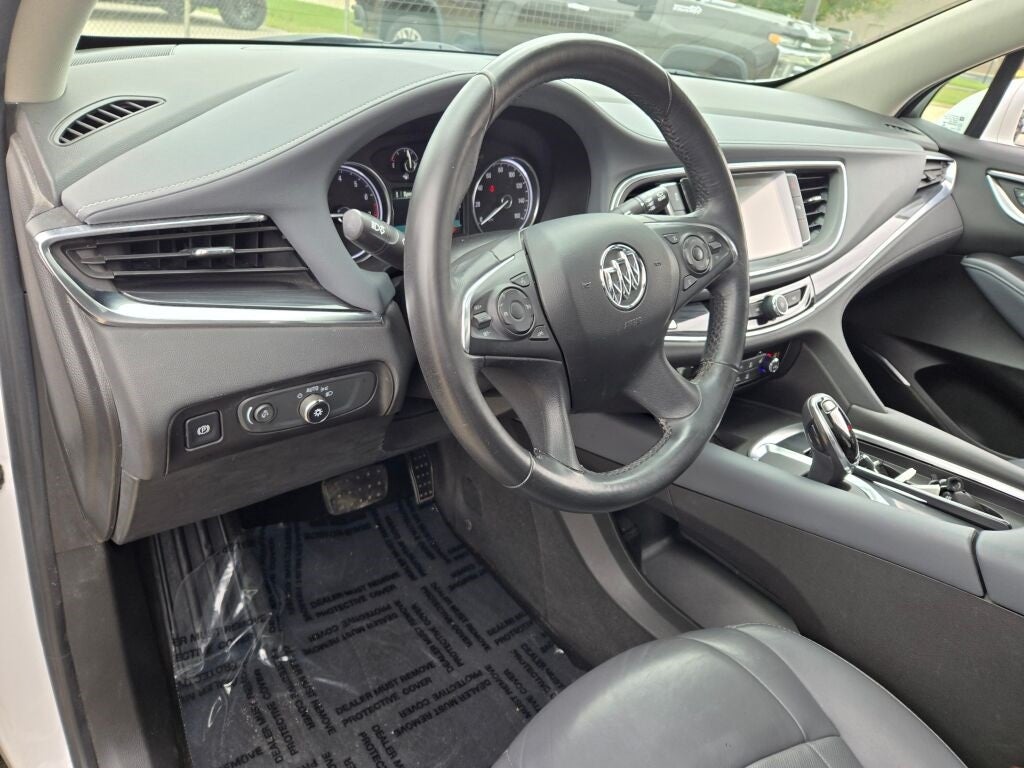 2018 Buick Enclave Essence