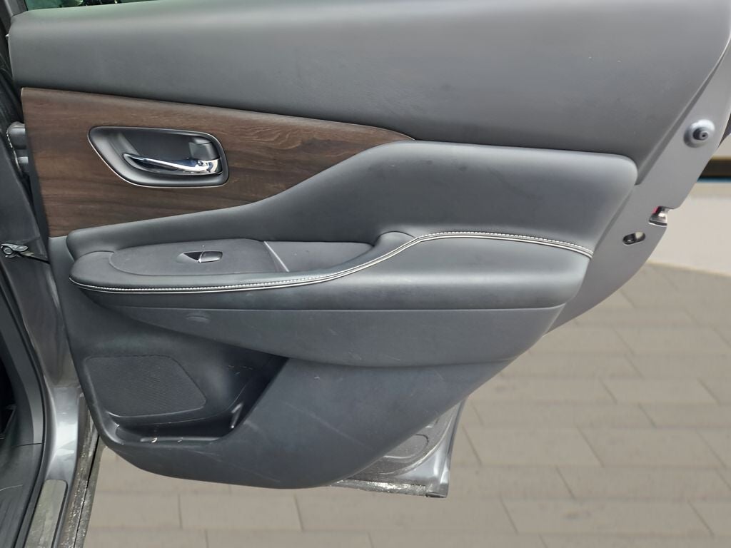 2020 Nissan Murano Platinum