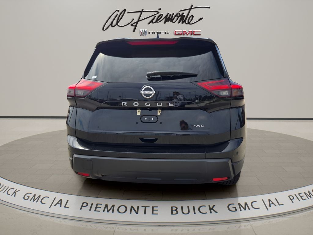 2024 Nissan Rogue S