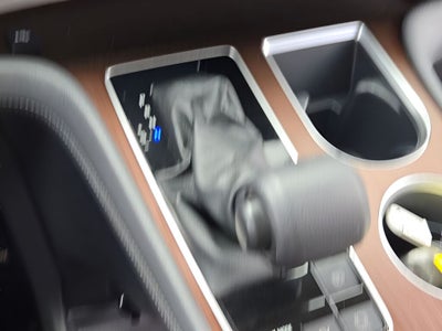 2023 Toyota Sienna LE 8 Passenger