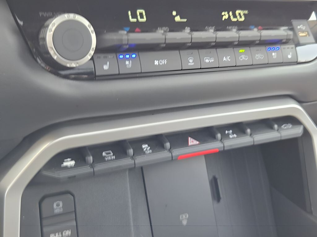 2025 Toyota Tundra Platinum