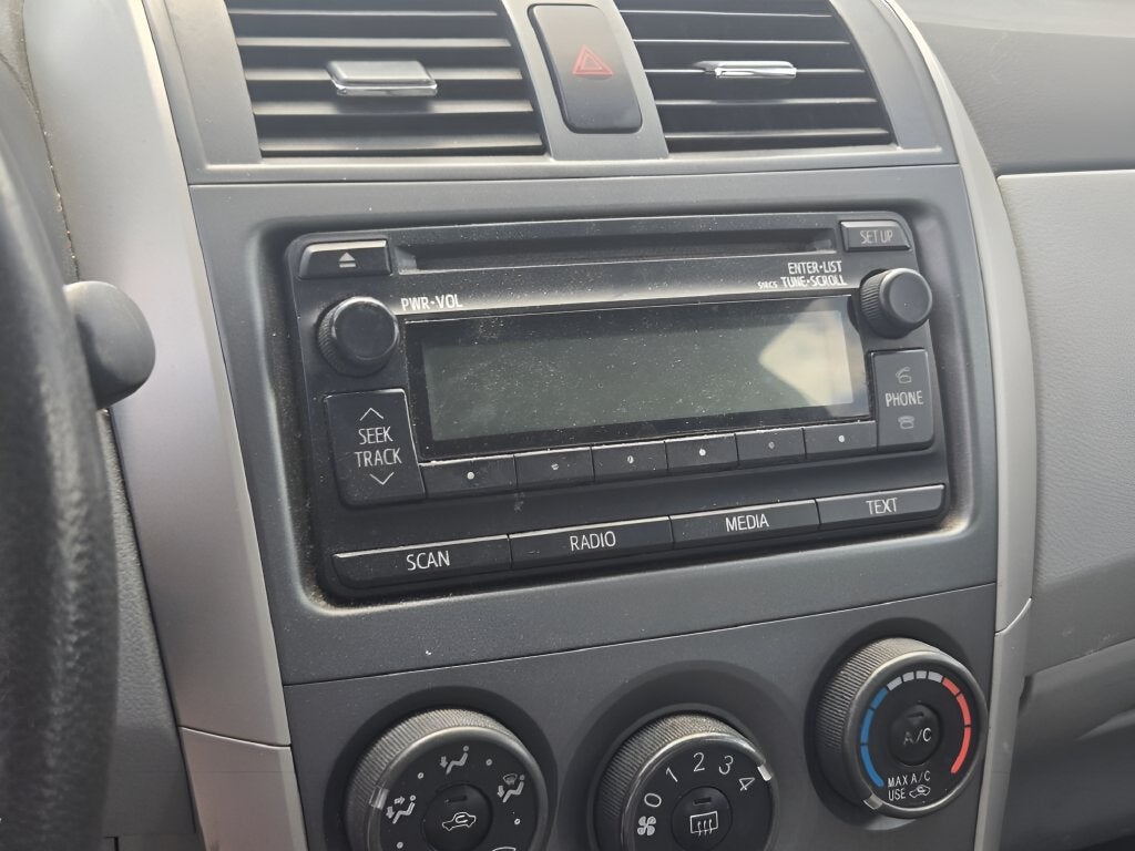 2012 Toyota Corolla LE