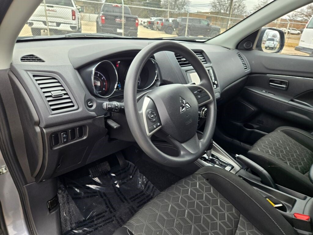 2023 Mitsubishi Outlander Sport 2.0 ES