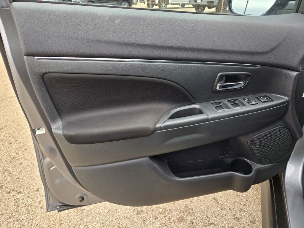 2023 Mitsubishi Outlander Sport 2.0 ES