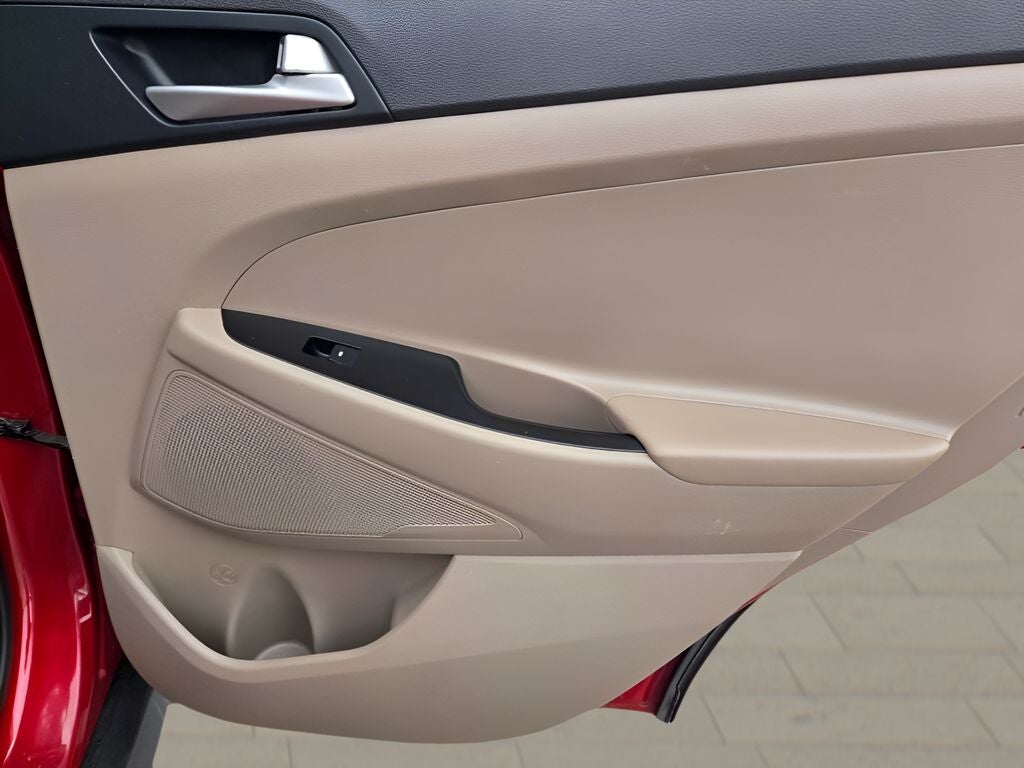 2021 Hyundai Tucson SE