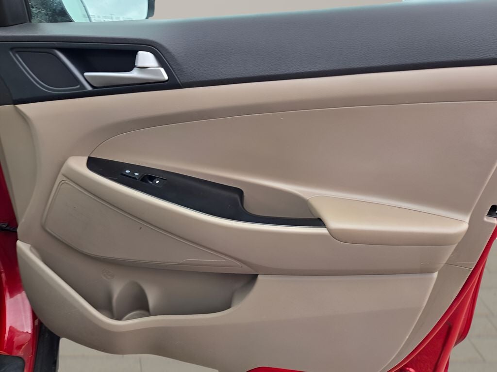 2021 Hyundai Tucson SE