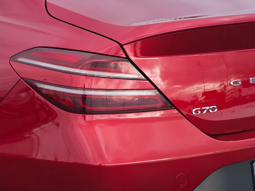 2023 Genesis G70 2.0T