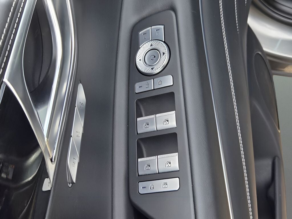 2025 Genesis GV80 2.5T