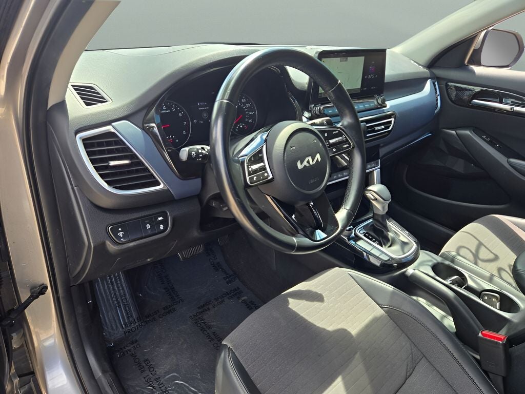 2022 Kia Seltos S
