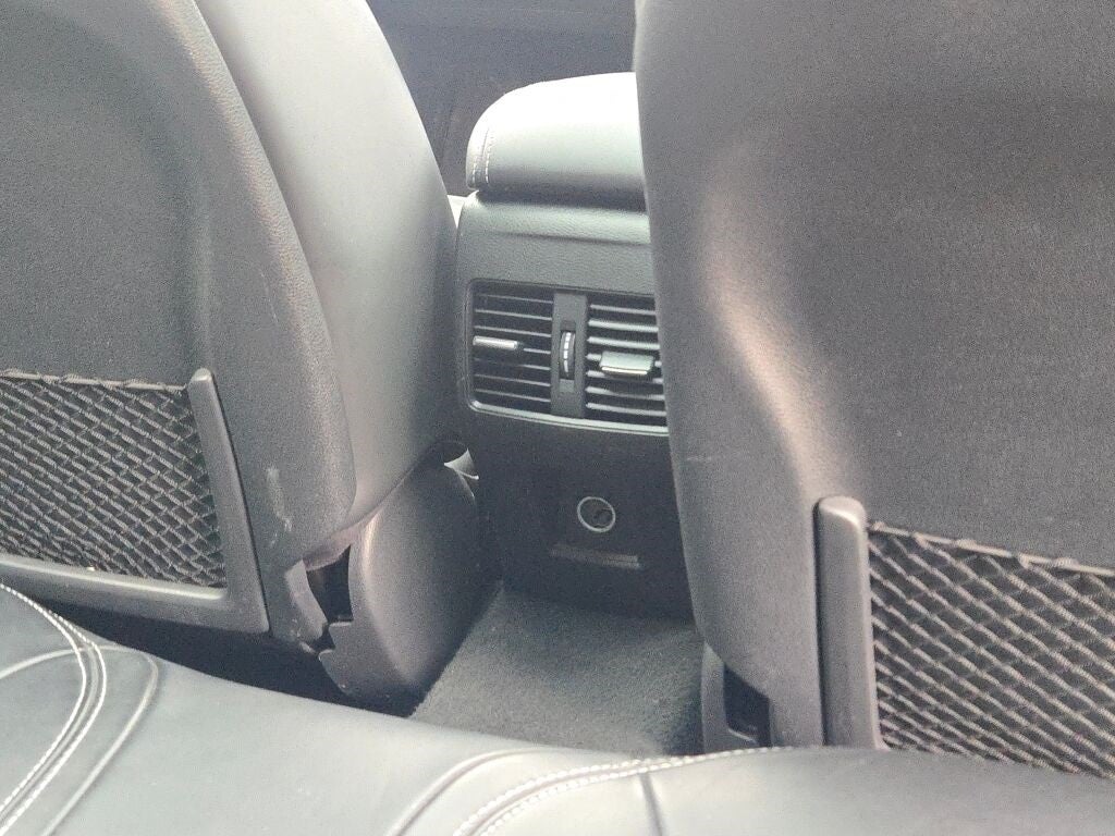 2018 INFINITI QX30 Premium